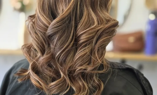 Doubles balayages caramel et naturel à Blausasc., Blausasc, De la Racine à la Pointe