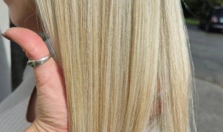 Illuminez votre chevelure pour l'été avec des mèches blondes dans votre salon de coiffure à Blausasc
